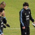 Aún con el equipo sin definir, se espera que Diego Maradona incluya como titulares ante Alemania, a los mismos once que se desempeñaron en el partido ante México. El partido...