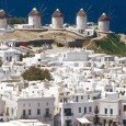 Webcam en Mykonos, Grecia Esta webcam que puede verse las 24 hs del día nos muestra uno de los lugares más paradisíacos de Grecia: Mykonos. La vida nocturna y las playas son entre otras...