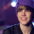 Justin Bieber, el ídolo del pop, anunció en su cuenta de Twitter el lanzamiento mundial de su nuevo disco navideño titulado “Under the Mistletoe” (Debajo del muérdago), para el 1...